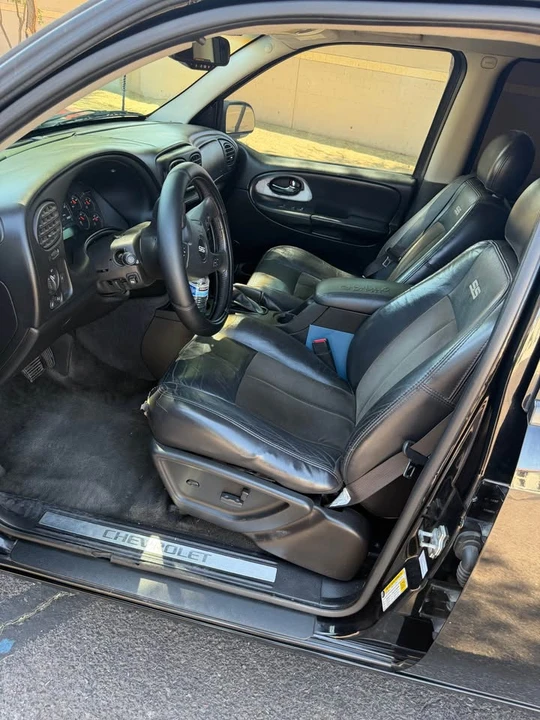 2007 Chevrolet Trailblazer - Image 10 of 11