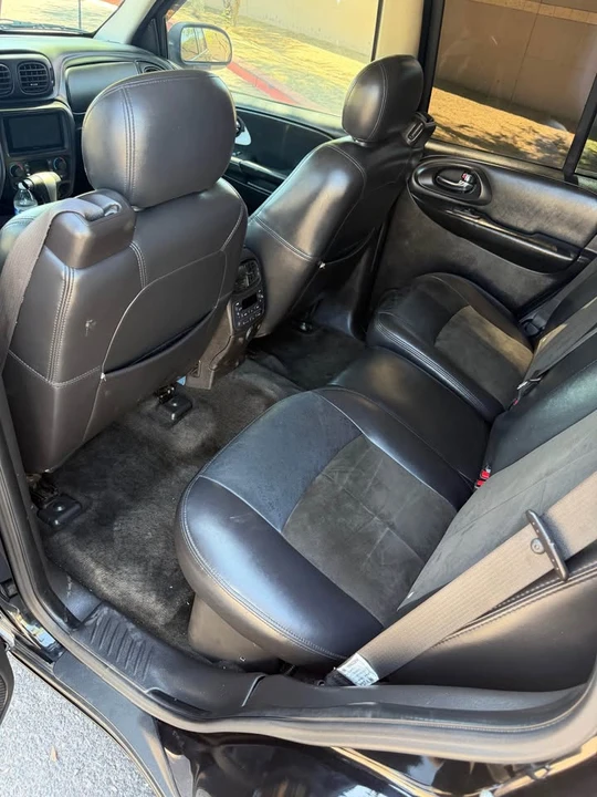 2007 Chevrolet Trailblazer - Image 9 of 11