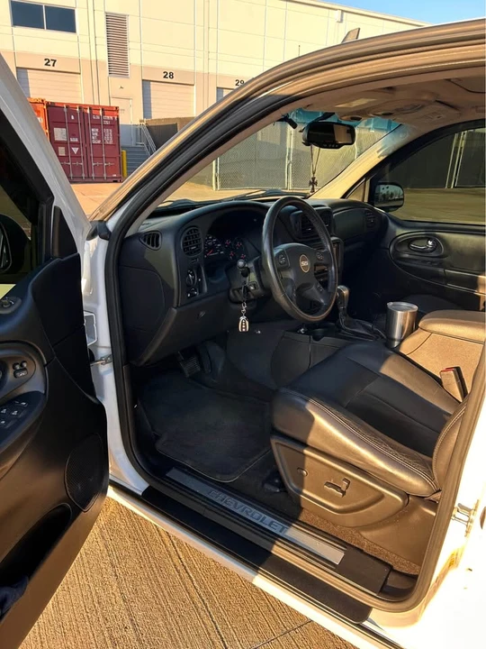 2007 Chevrolet Trailblazer - Image 3 of 7