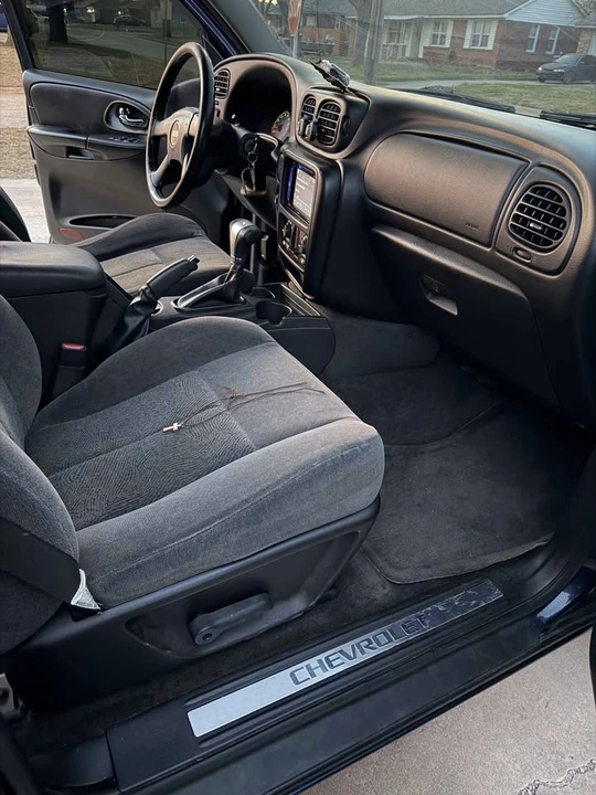 2007 Chevrolet Trailblazer - Image 2 of 7