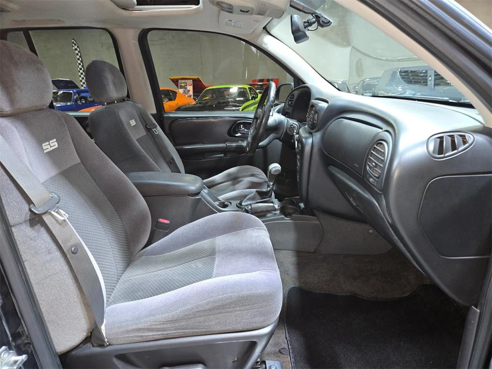 2007 Chevrolet Trailblazer - Image 15 of 31