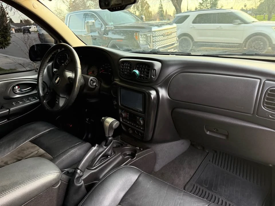 2007 Chevrolet Trailblazer - Image 7 of 9