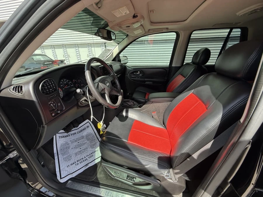 2007 Chevrolet Trailblazer - Image 8 of 13