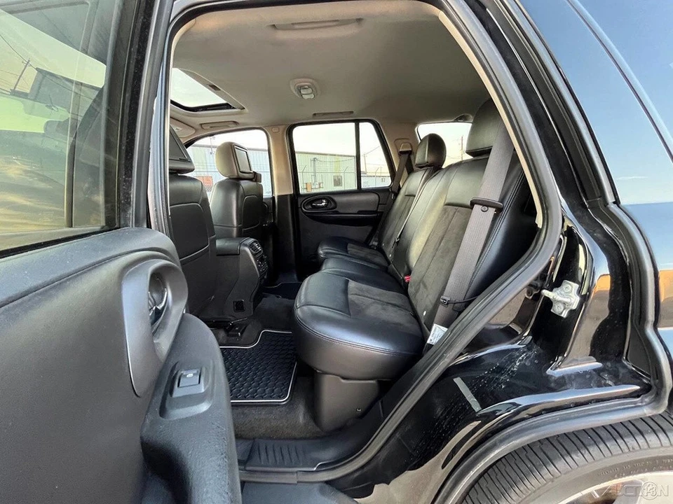 2007 Chevrolet Trailblazer - Image 15 of 21