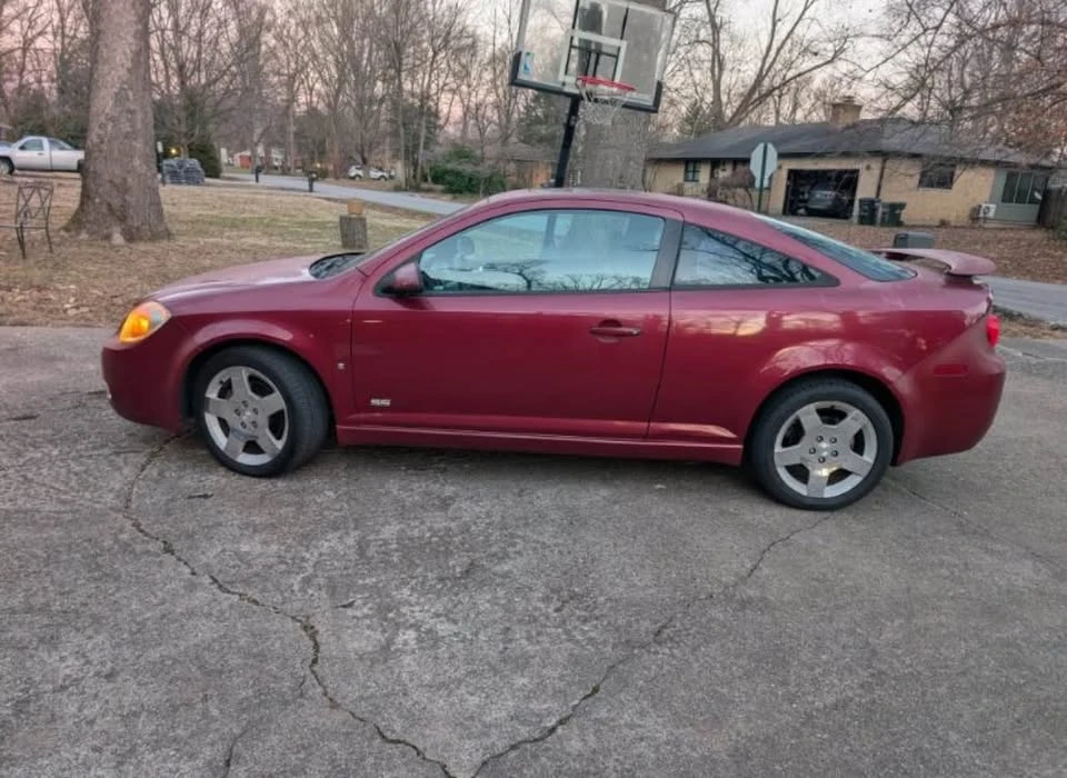 2007 Chevrolet Cobalt 1st Gen - Image 2 of 9