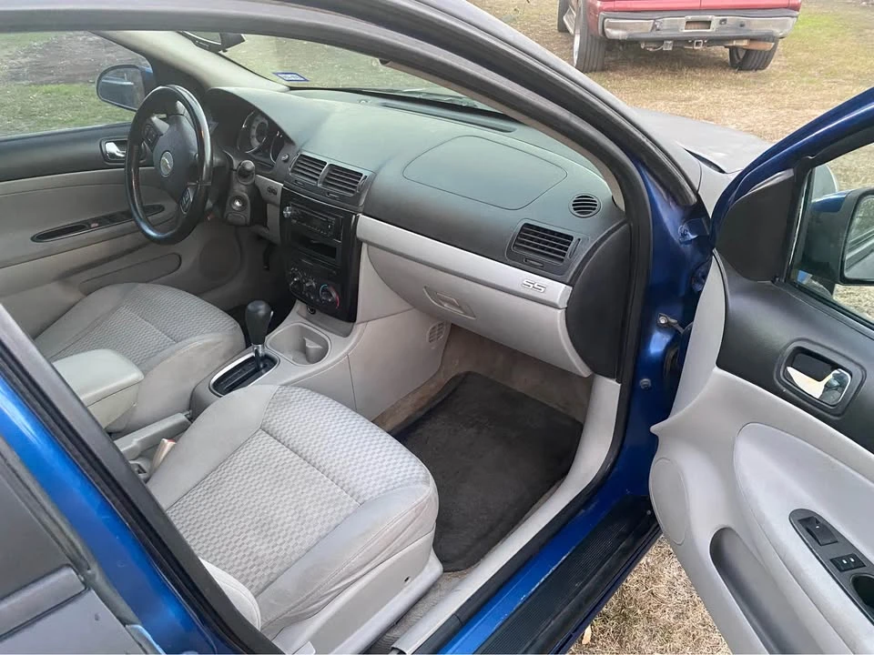 2007 Chevrolet Cobalt 1st Gen - Image 2 of 10