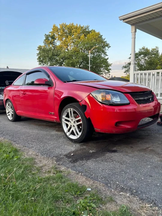 2007 Chevrolet Cobalt 1st Gen - Image 2 of 10