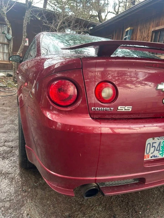 2007 Chevrolet Cobalt 1st Gen - Image 2 of 10