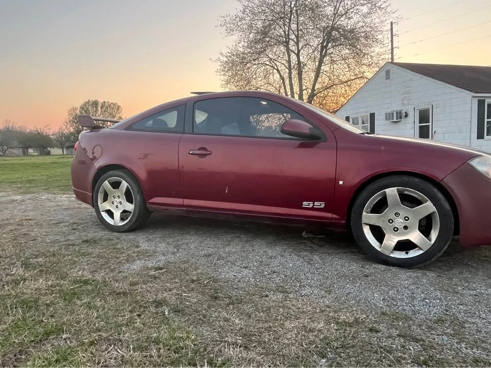 2007 Chevrolet Cobalt 1st Gen - Image 2 of 8