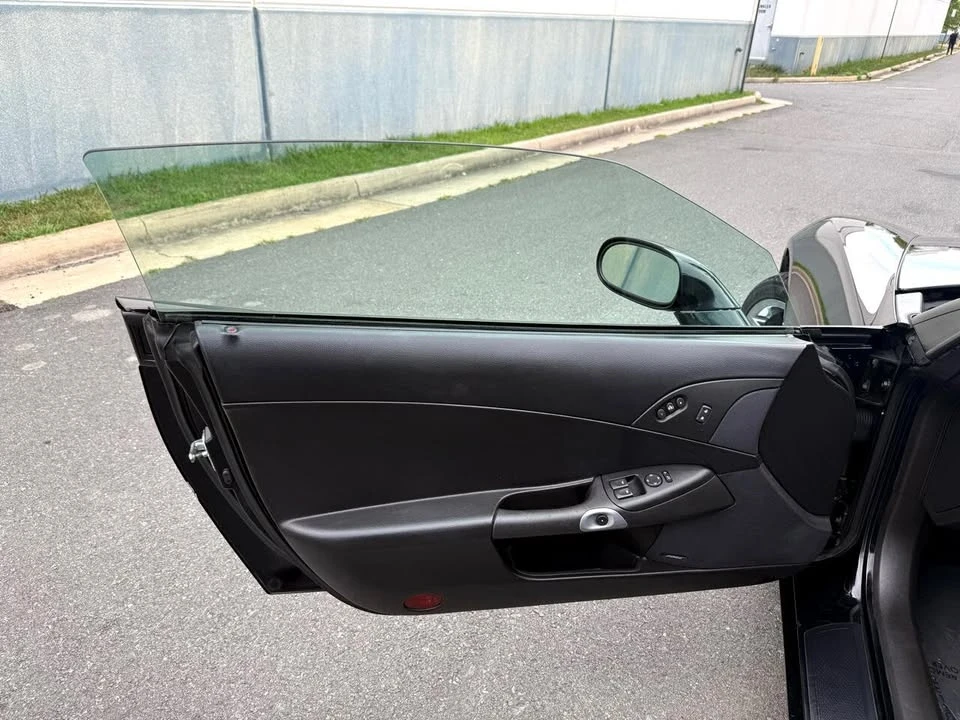 2007 Chevrolet Corvette C6 - Image 19 of 20