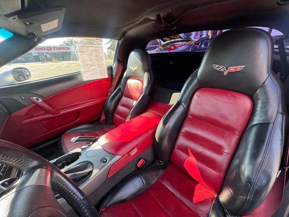 2007 Chevrolet Corvette C6 - Image 12 of 14
