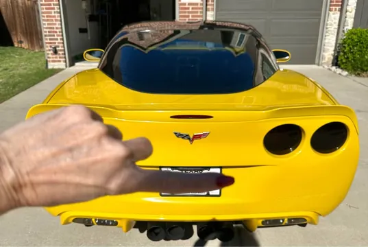2007 Chevrolet Corvette C6 - Image 2 of 20
