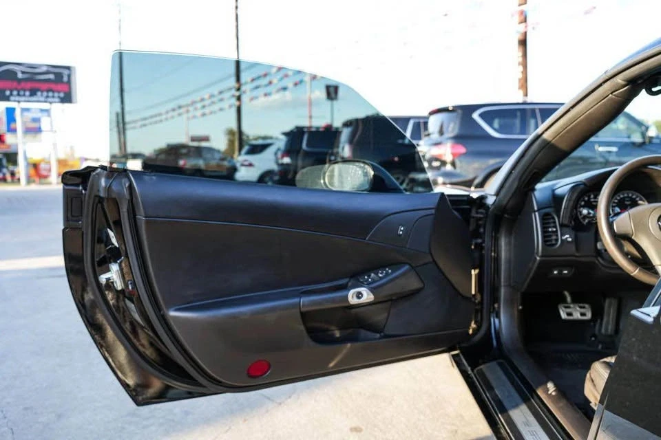 2007 Chevrolet Corvette C6 - Image 7 of 12