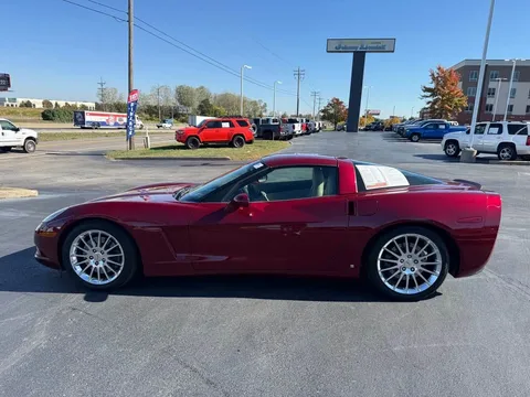 2007 Chevrolet Corvette C6 - Image 2 of 15