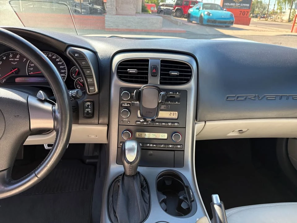 2007 Chevrolet Corvette C6 - Image 11 of 15