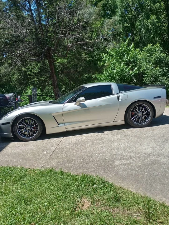 2007 Chevrolet Corvette C6 - Image 12 of 17