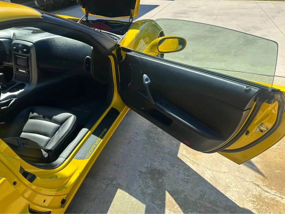 2007 Chevrolet Corvette C6 Z06 - Image 8 of 12