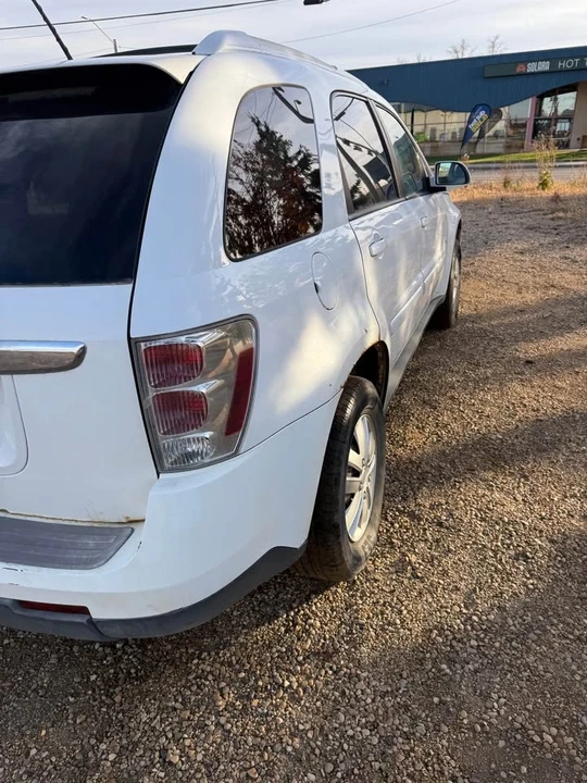 2007 Chevrolet Equinox - Image 9 of 13
