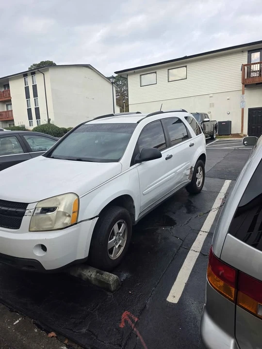 2007 Chevrolet Equinox - Image 2 of 5