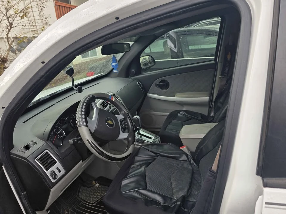 2007 Chevrolet Equinox - Image 4 of 5