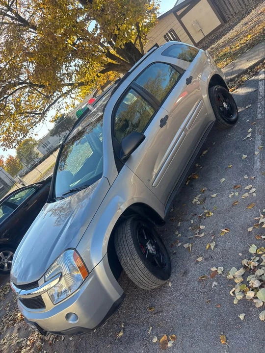 2007 Chevrolet Equinox - Image 2 of 6