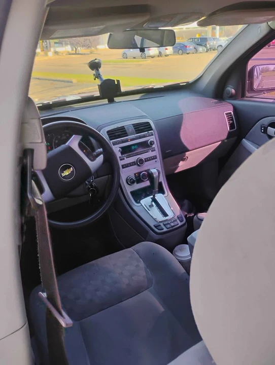 2007 Chevrolet Equinox - Image 7 of 9