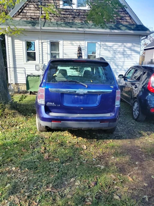 2007 Chevrolet Equinox - Image 2 of 4