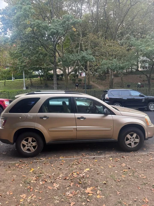 2007 Chevrolet Equinox - Image 2 of 5