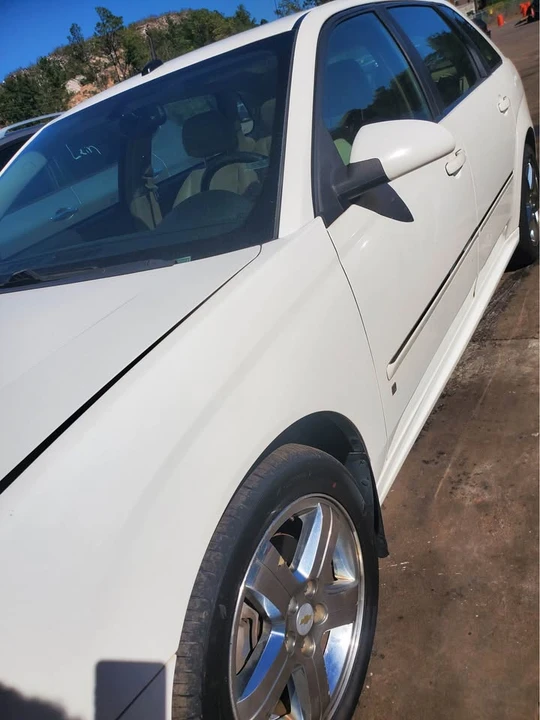 2007 Chevrolet Malibu - Image 2 of 4