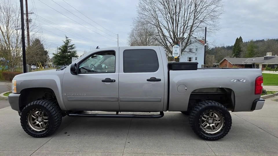 2007 Chevrolet Silverado 2nd Gen - Image 8 of 13