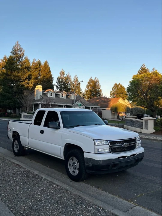 2007 Chevrolet Silverado 2nd Gen - Image 3 of 17