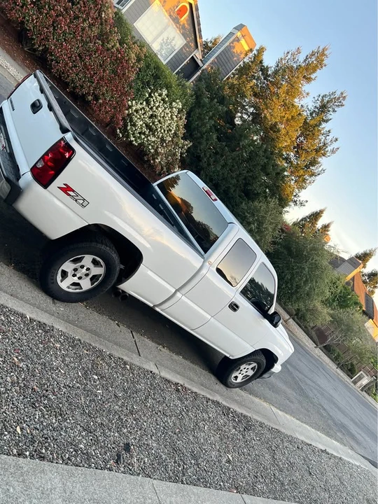 2007 Chevrolet Silverado 2nd Gen - Image 4 of 17