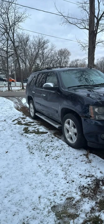 2007 Chevrolet Tahoe 3rd Gen - Image 2 of 3