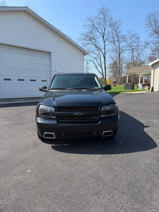 2007 Chevrolet Trailblazer - Image 2 of 10