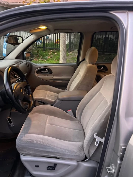 2007 Chevrolet Trailblazer - Image 5 of 6