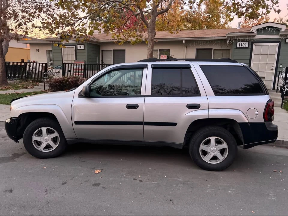 2007 Chevrolet Trailblazer - Image 4 of 6