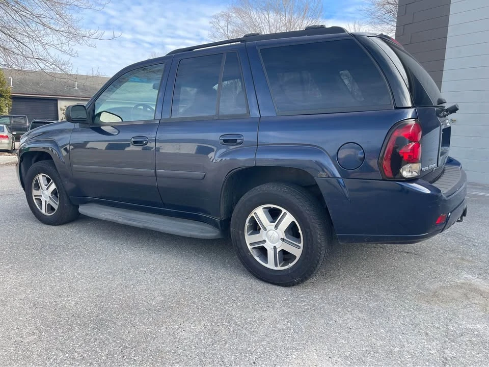 2007 Chevrolet Trailblazer - Image 3 of 8