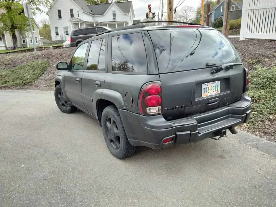 2007 Chevrolet Trailblazer - Image 2 of 3
