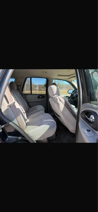 2007 Chevrolet Trailblazer - Image 8 of 11