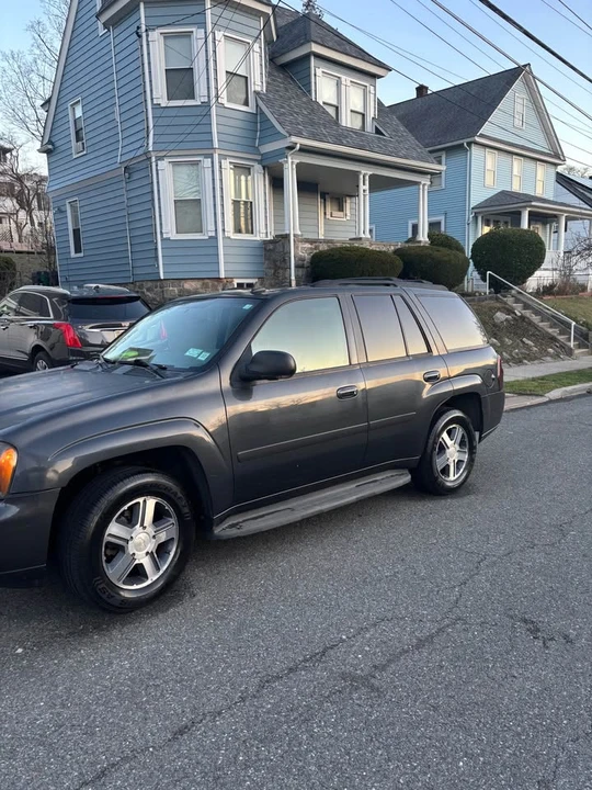 2007 Chevrolet Trailblazer - Image 2 of 6