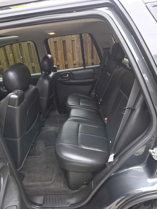 2007 Chevrolet Trailblazer - Image 6 of 10