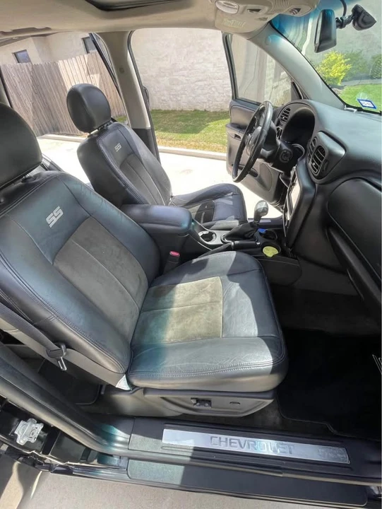 2007 Chevrolet Trailblazer - Image 2 of 4