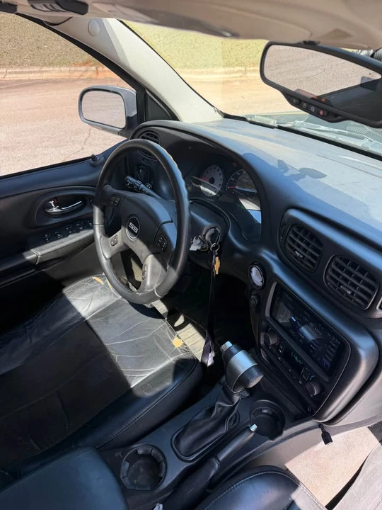 2007 Chevrolet Trailblazer - Image 6 of 7