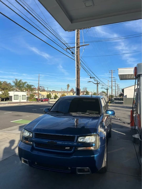 2007 Chevrolet Trailblazer - Image 2 of 10