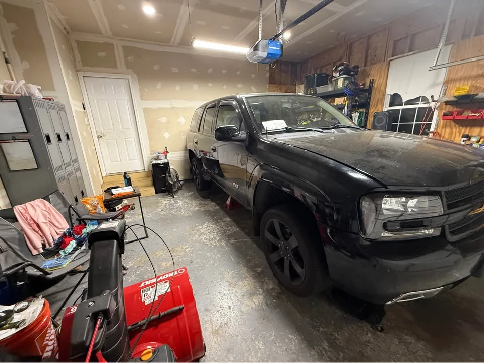 2007 Chevrolet Trailblazer - Image 2 of 11