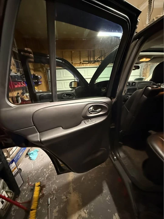 2007 Chevrolet Trailblazer - Image 11 of 11