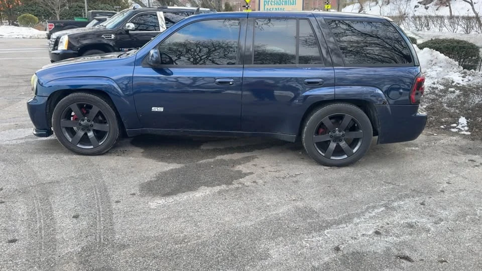 2007 Chevrolet Trailblazer - Image 2 of 10