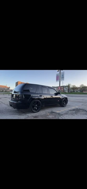 2007 Chevrolet Trailblazer - Image 2 of 4