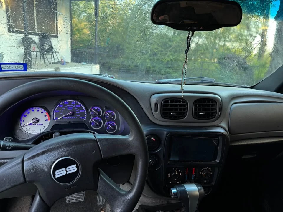 2007 Chevrolet Trailblazer - Image 10 of 12