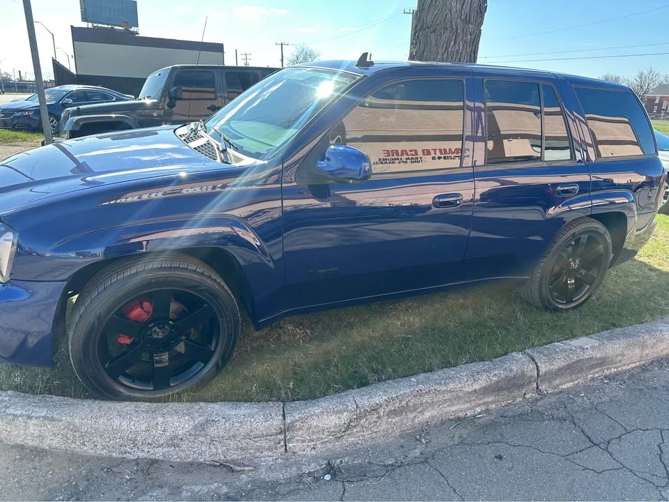 2007 Chevrolet Trailblazer - Image 2 of 5